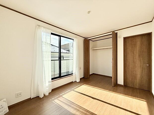 ■落ち着いた色合いのお部屋で穏やかな時間を楽しめます