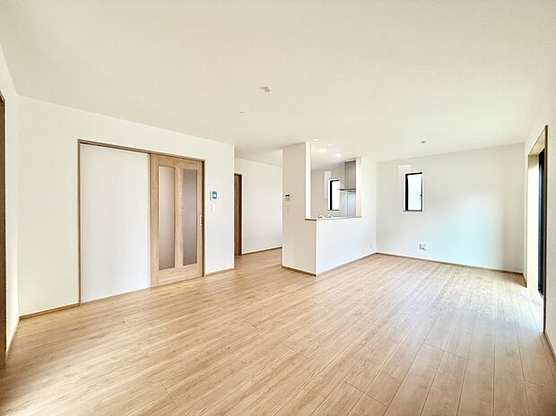 ■くつろぎと笑顔が集まる、心温まるリビング