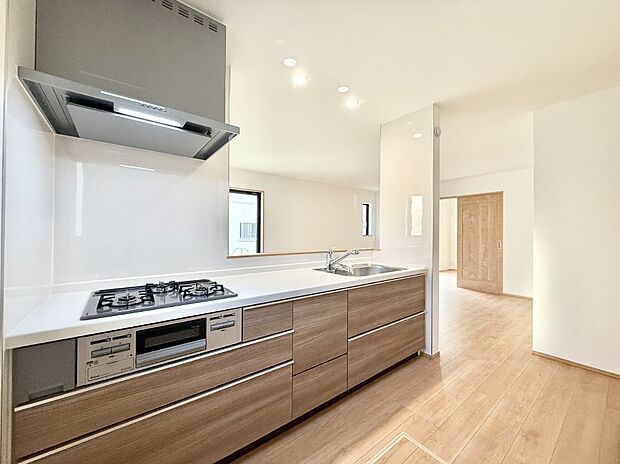 ■家族の絆を深める、温もりのあるキッチン