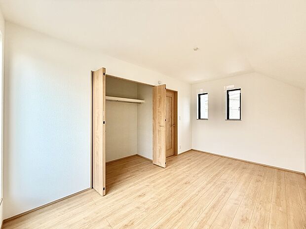 ■窓の配置や通気性の良い設計で部屋の空気がこもらず、常に新鮮な空気が流れます