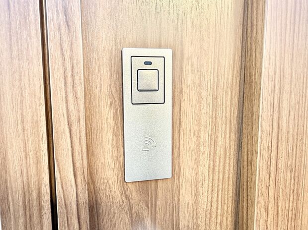 ■鍵を取り出さずに便利に操作できて快適