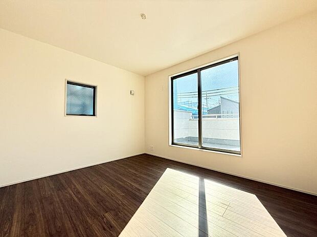 ■落ち着いた色合いのお部屋で穏やかな時間を楽しめます