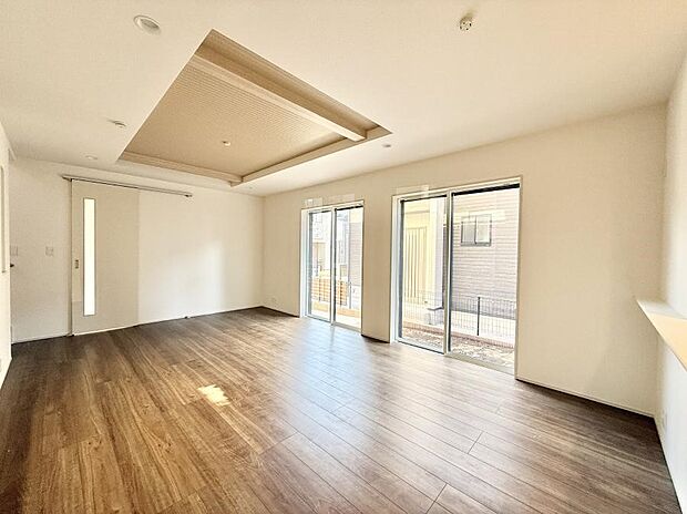 ■くつろぎと笑顔が集まる、心温まるリビング