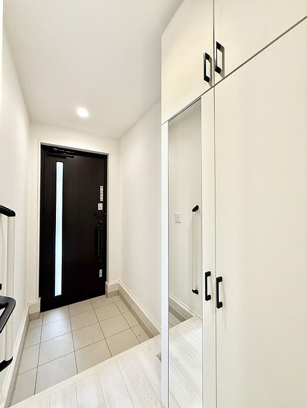 ■玄関はお家の顔！おしゃれな玄関でお客様をお迎え！