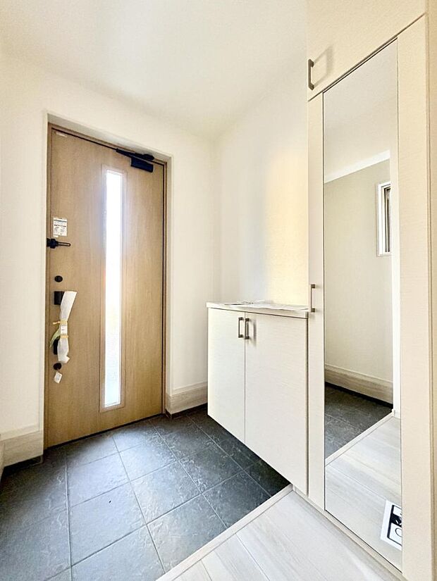 ■ シンプルで美しく、快適な暮らしの入り口