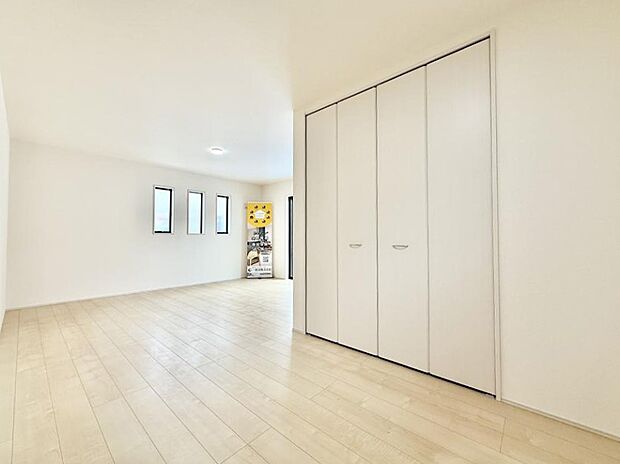 ■くつろぎと笑顔が集まる、心温まるリビング