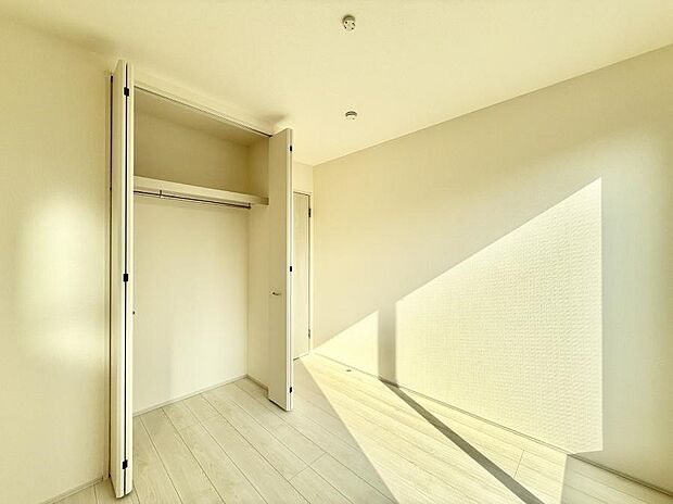 ■窓の配置や通気性の良い設計で部屋の空気がこもらず、常に新鮮な空気が流れます