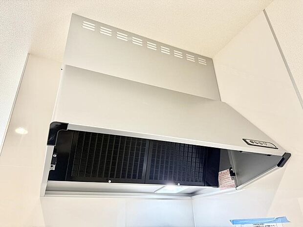 ■調理時の蒸気や匂いが換気扇に誘導され、効率的に排煙ができます。