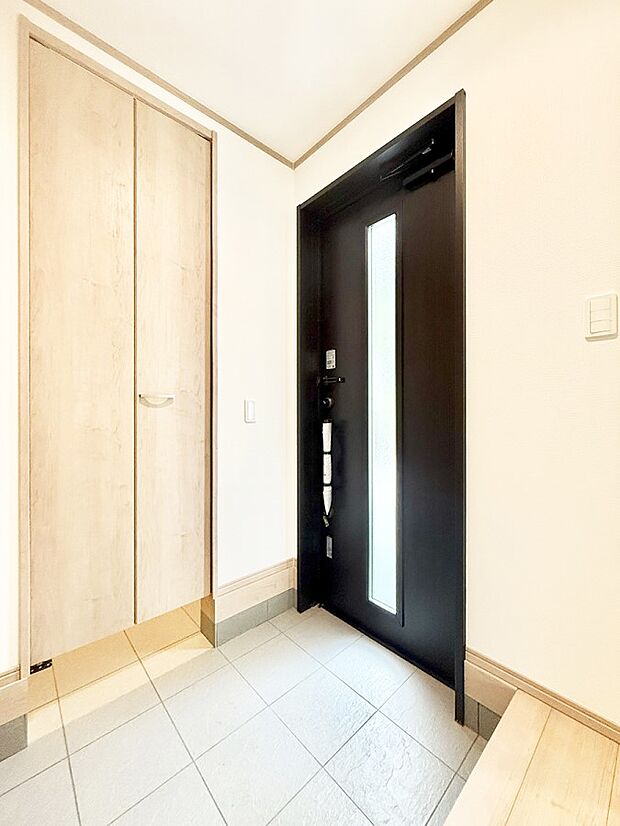 ■ ここから始まる一日、すっきり整った玄関