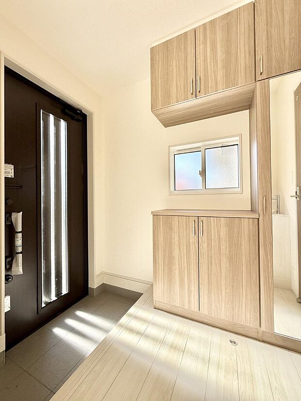 ■ シンプルで美しく、快適な暮らしの入り口