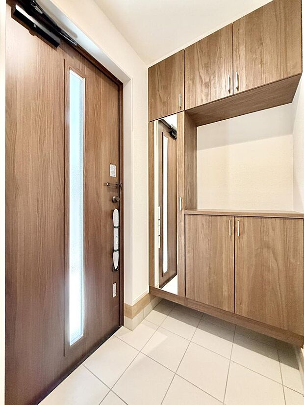 ■ ここから始まる一日、すっきり整った玄関