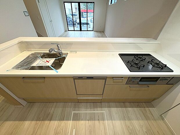 ■シンプルで機能的、毎日使いやすいキッチン