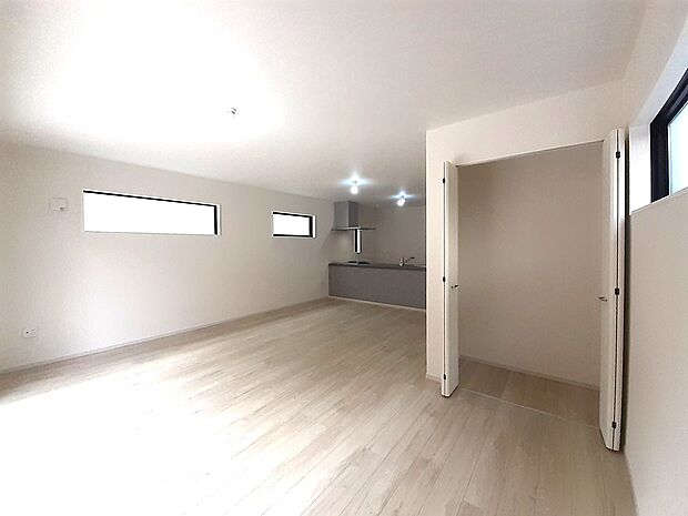 ■落ち着いた色合いのお部屋で穏やかな時間を楽しめます