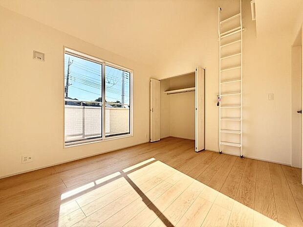 ■落ち着いた色合いのお部屋で穏やかな時間を楽しめます