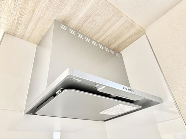 ■フードに覆われている為、匂いが換気扇に誘導され、効率的に排煙ができます