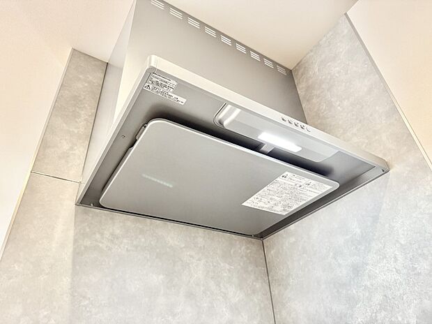 ■調理時の蒸気や匂いが換気扇に誘導され、効率的に排煙ができます。