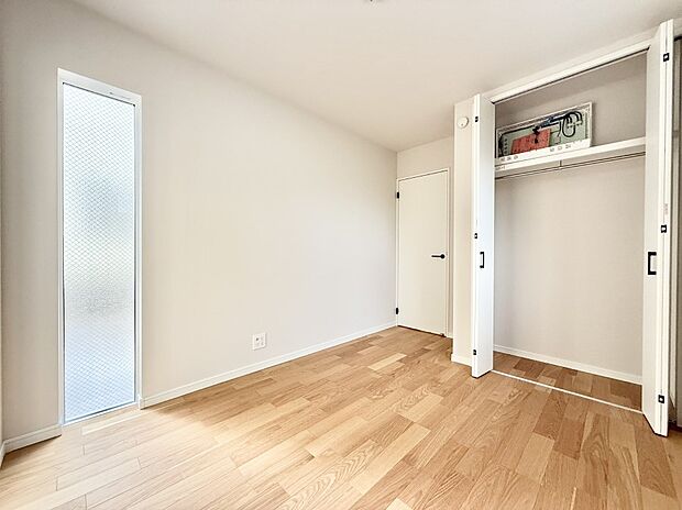 ■落ち着いた色合いのお部屋で穏やかな時間を楽しめます