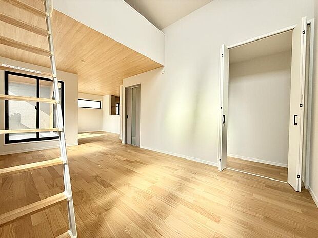 ■くつろぎと笑顔が集まる、心温まるリビング