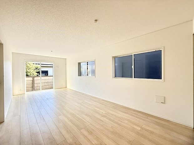 ■心落ち着く場所、ゆったり過ごせるリビング