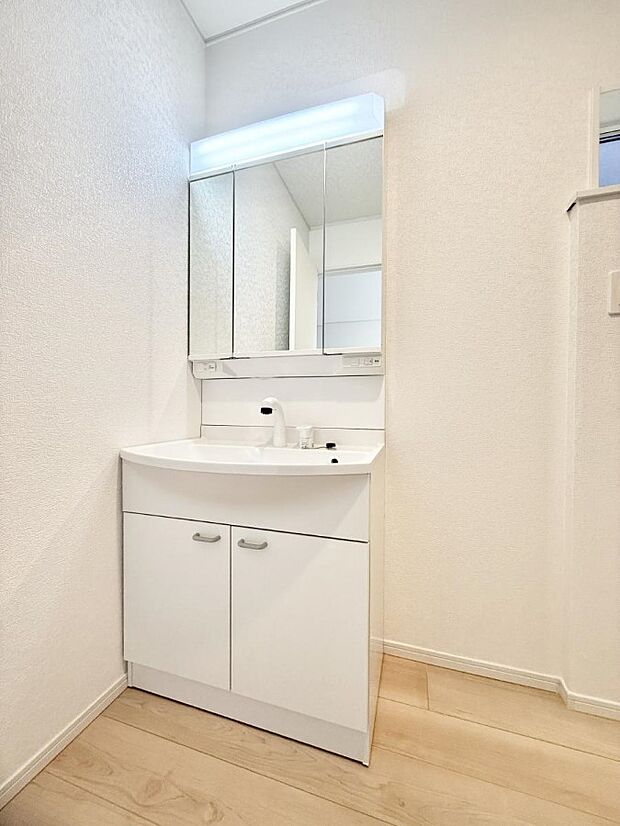 ■朝の準備がスムーズにできる広さです