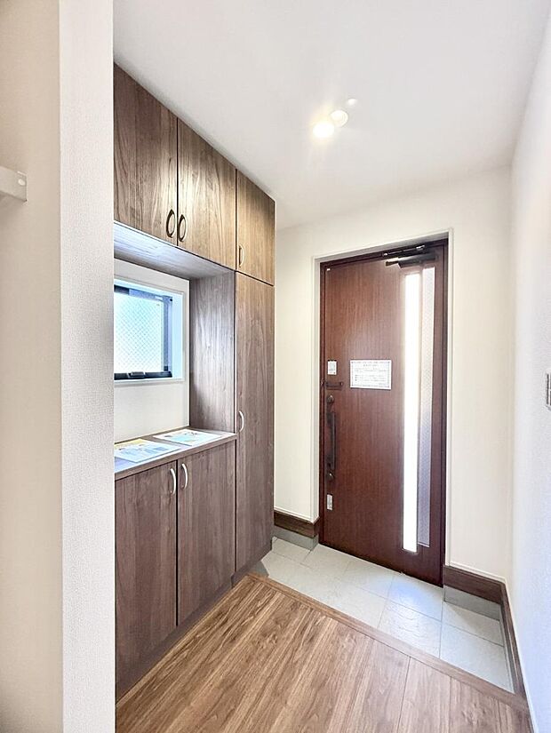 ■ シンプルで美しく、快適な暮らしの入り口