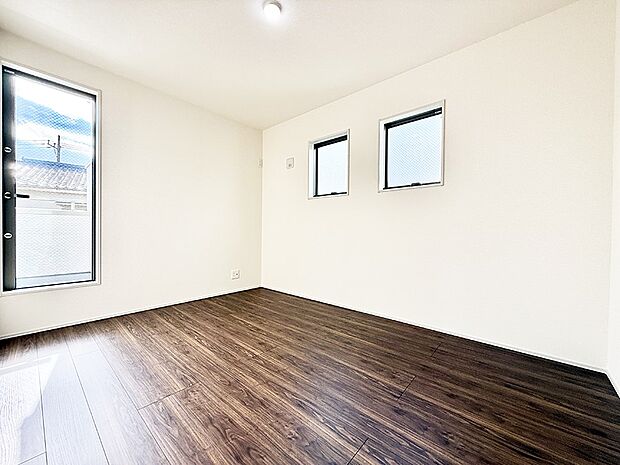 ■落ち着いた雰囲気のお部屋で心が安らぐ空間