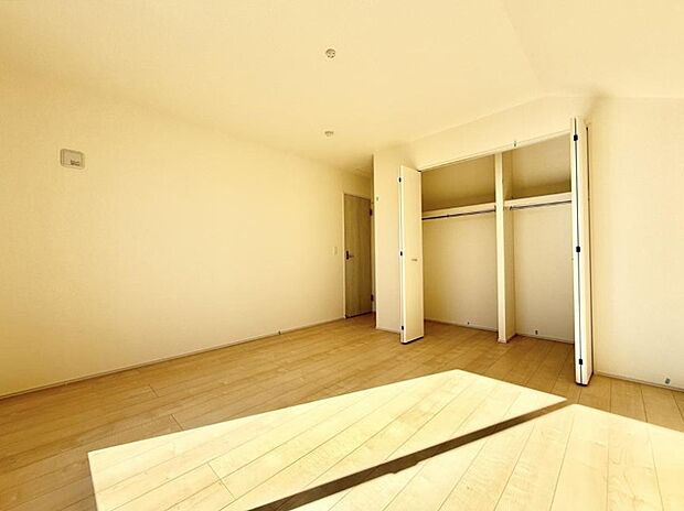 ■窓の配置や通気性の良い設計で部屋の空気がこもらず、常に新鮮な空気が流れます