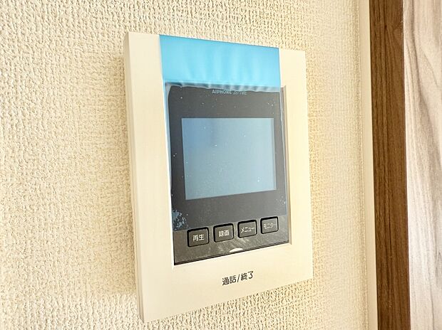■画面でしっかり確認でき防犯対策に最適