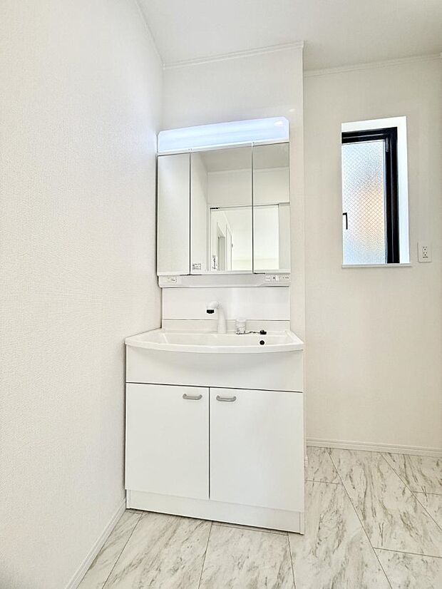 ■朝の準備がスムーズにできる広さです