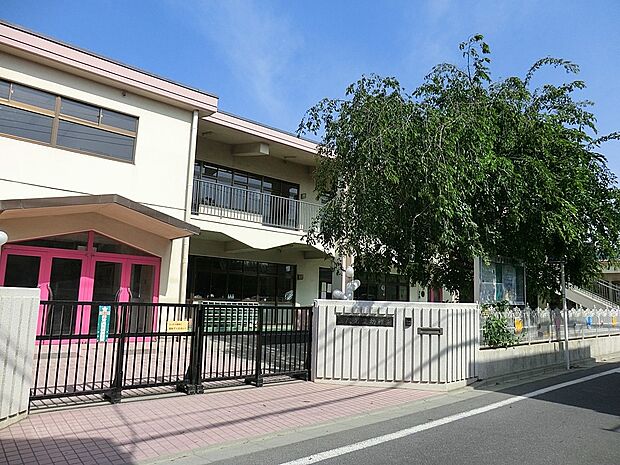 幼稚園・保育園 200m 三鷹若葉幼稚園