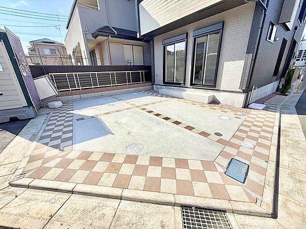 ■自宅にある駐車スペースなので安心ですね