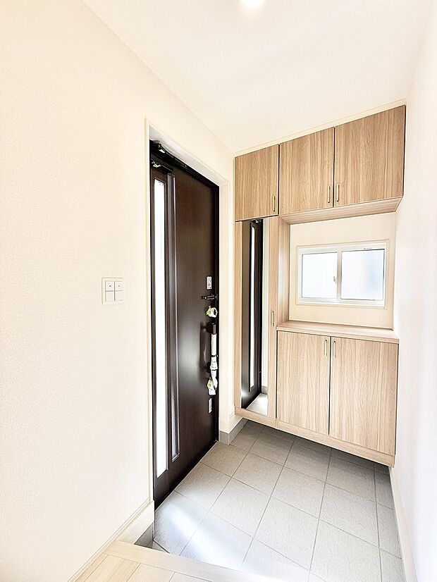 ■ ここから始まる一日、すっきり整った玄関