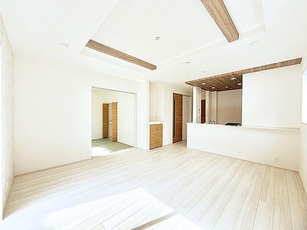 ■心落ち着く場所、ゆったり過ごせるリビング