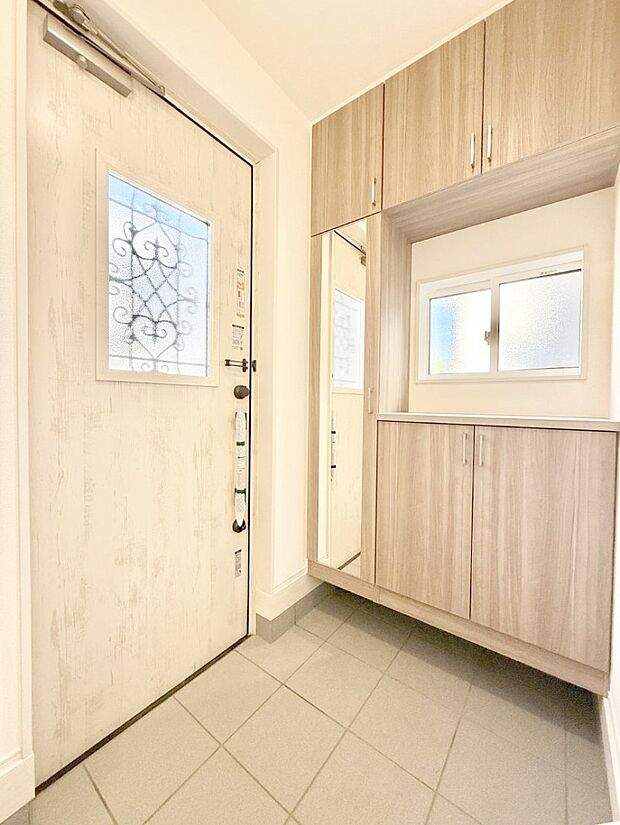 ■玄関はお家の顔！おしゃれな玄関でお客様をお迎え！