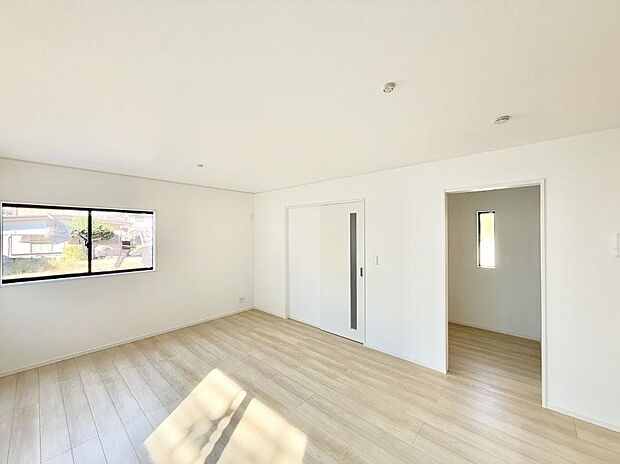 ■くつろぎと笑顔が集まる、心温まるリビング