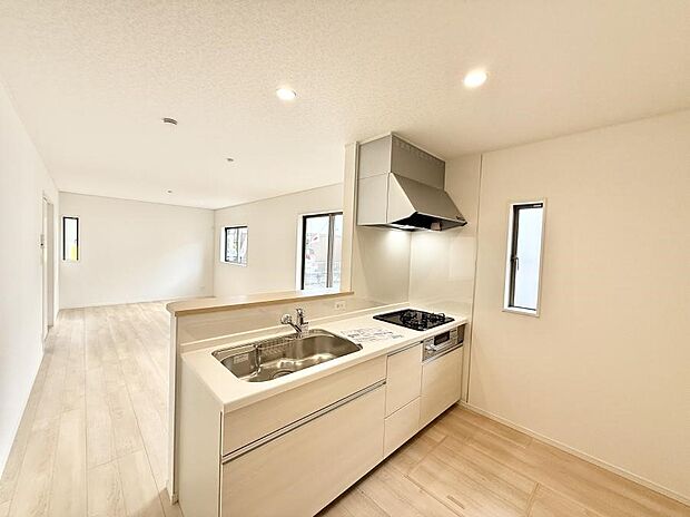 ■美味しい時間が生まれる、笑顔あふれるキッチン