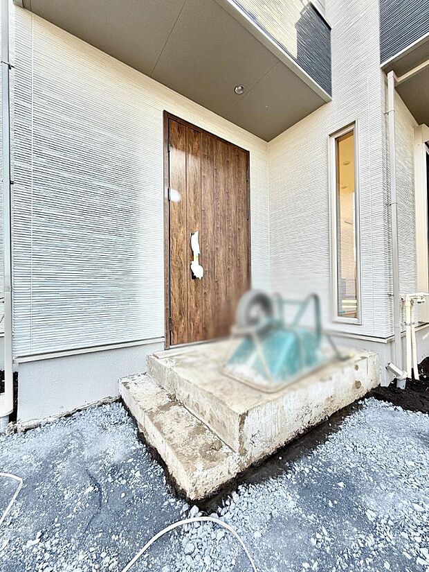 ■ シンプルで美しく、住まいの第一印象を彩る玄関です