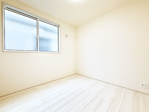 ■落ち着いた色合いのお部屋で穏やかな時間を楽しめます