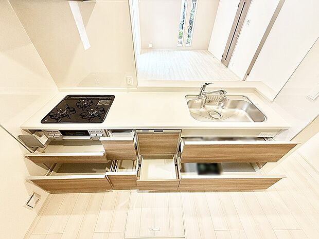 ■家族の絆を深める、温もりのあるキッチン