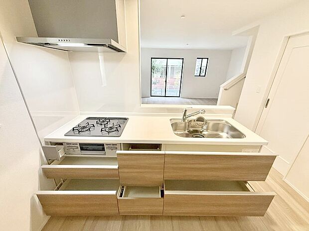 ■料理がもっと楽しくなる、快適なキッチン空間