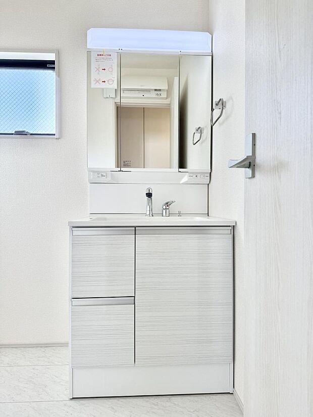 ■朝の準備がスムーズにできる広さです