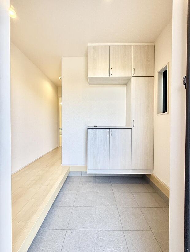 ■ シンプルで美しく、快適な暮らしの入り口