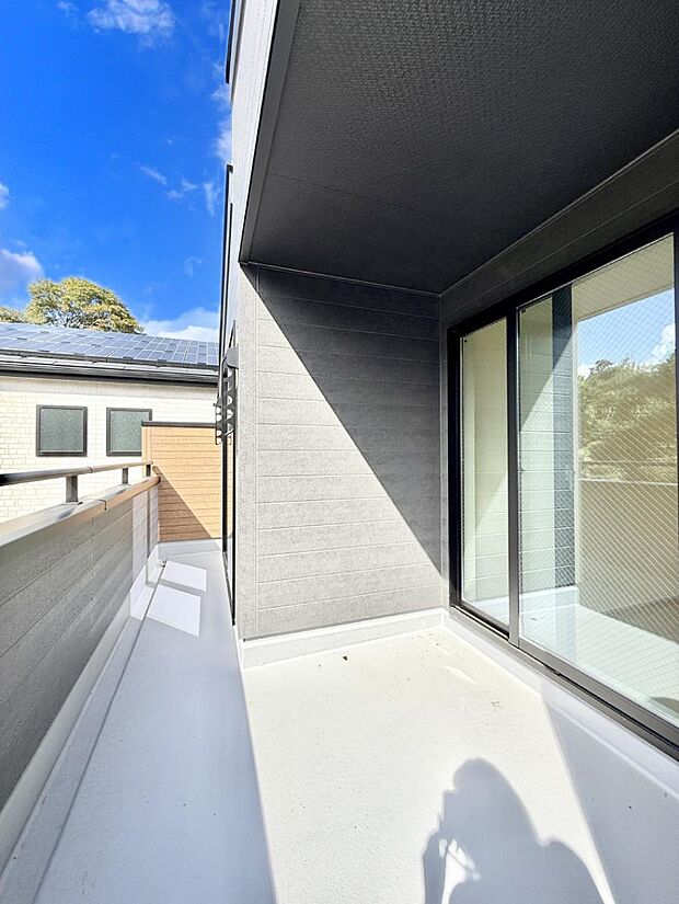 ■ 季節の移ろいを感じられる開放的な空間です