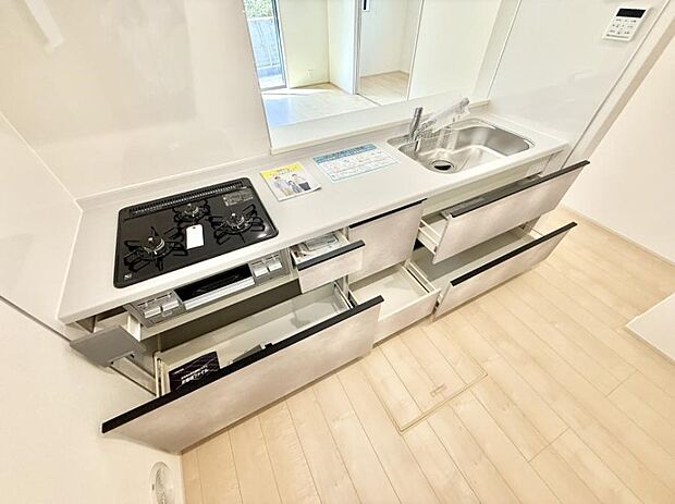 ■アイデア広がる、クリエイティブな料理空間