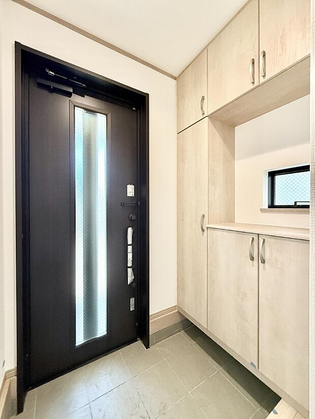 ■ ここから始まる一日、すっきり整った玄関