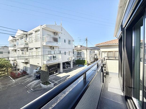 ■ 季節の移ろいを感じられる開放的な空間です