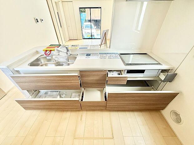 ■料理がもっと楽しくなる、快適なキッチン空間