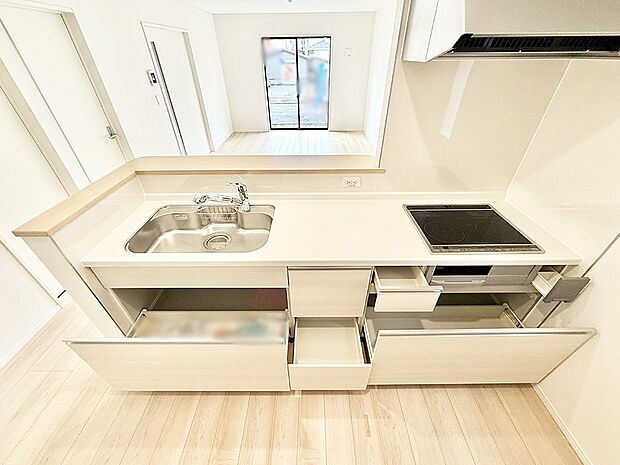 ■家族の絆を深める、温もりのあるキッチン