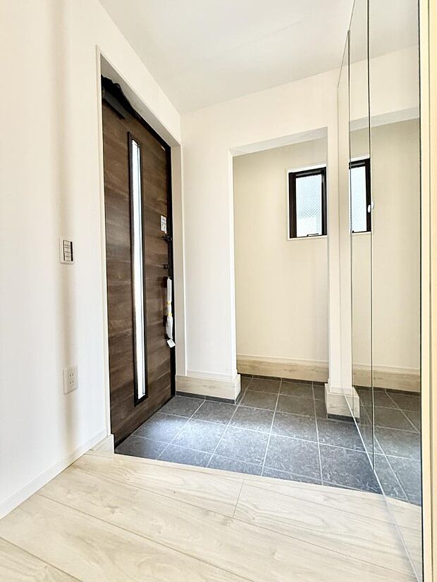 ■ ここから始まる一日、すっきり整った玄関