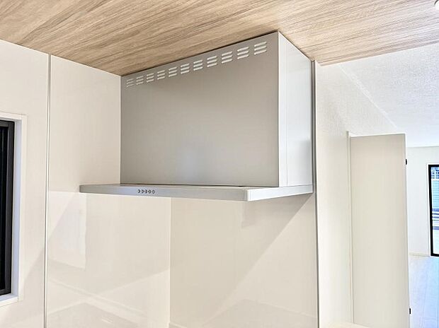 ■調理時の蒸気や匂いが換気扇に誘導され、効率的に排煙ができます。